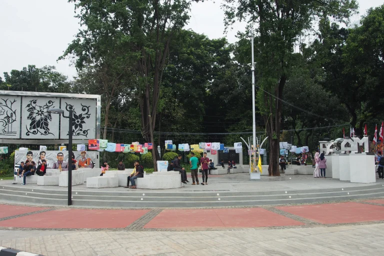 Ruang Terbuka Hijau DKI Jakarta - 4