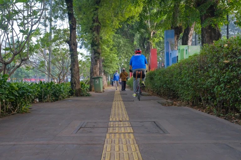 Revitalisasi Jalur Pedestrian DKI Jakarta - 11