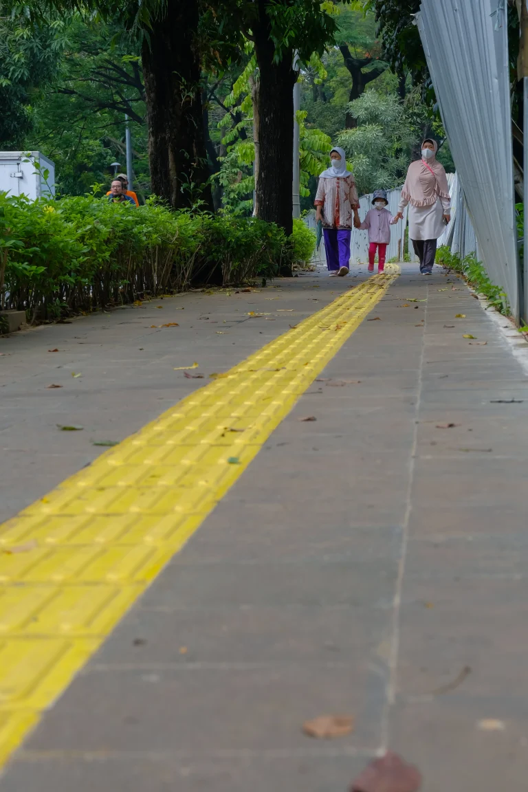 Revitalisasi Jalur Pedestrian DKI Jakarta - 27