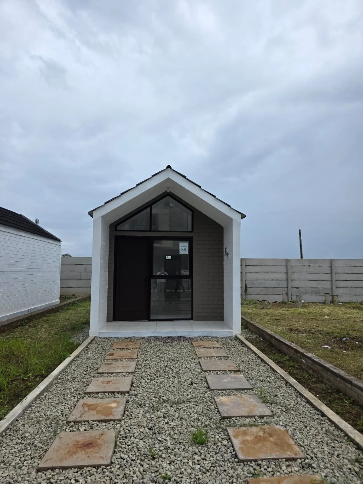 Cabin House Agung Podomoro Park